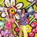Steltlopers: Hippies Ibiza entertainment